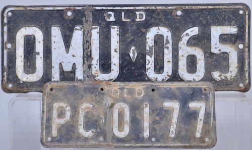 Licence Plate x2 - QLD PC0177 and OMU065