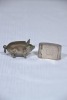 Jewellery - 1 x Figural pig Vesta, 1 x Silver snuff box with hallmark. - 2