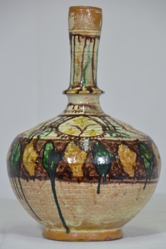 Pottery - Semi glazed earthenware, unknown origins, 27 cm