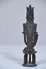 Religious Artifact - African cast metal, Fertility statue, Mother with Child, Crude and heavy, H 17cm. - 4