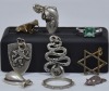 Jewellery - Assorted silver pendants & rings