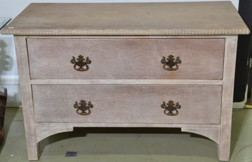 Furniture - Lime washed silky oak chest with 2 drawers, 90 x 44 x 59 cm