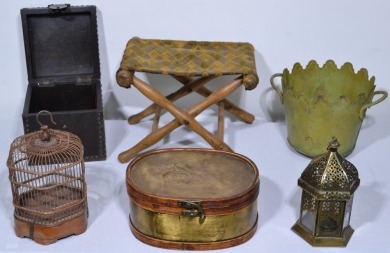 Art x 6 - Assorted decorator items, boxes and cases