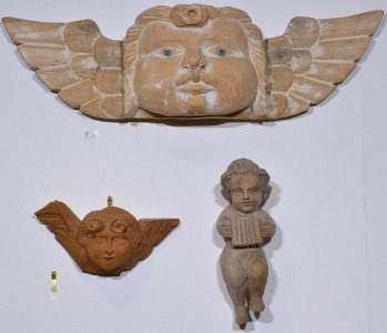 Religious Items x 3 - Cherubs and angels Made from carved wood, 50 cm