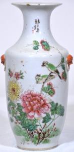 Pottery - Chinese Republic ceramic vase, Mark to vase, 23 cm, Minor chip lip.