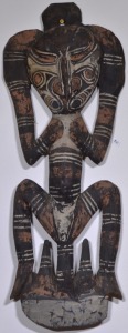 Tribal - Tribal carved and painted wall sculpture. 65 cm.