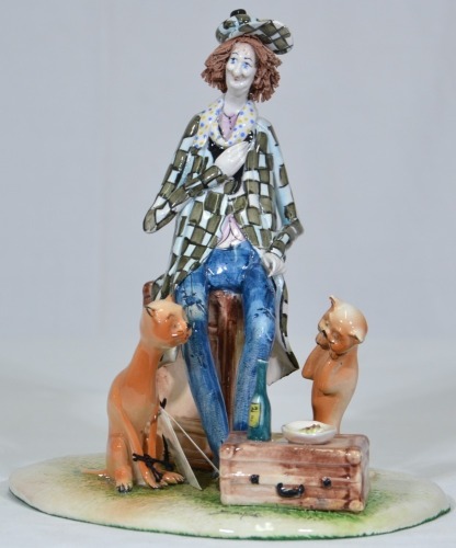 Figurine - Lino Zampiva ceramic scene featuring a hobo and two cats.