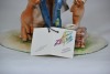 Figurine - Lino Zampiva ceramic scene featuring a hobo and two cats. - 3