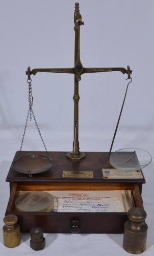 Pharmaceutical - Victorian Balance Scales. Quality Scale Co. Sydney