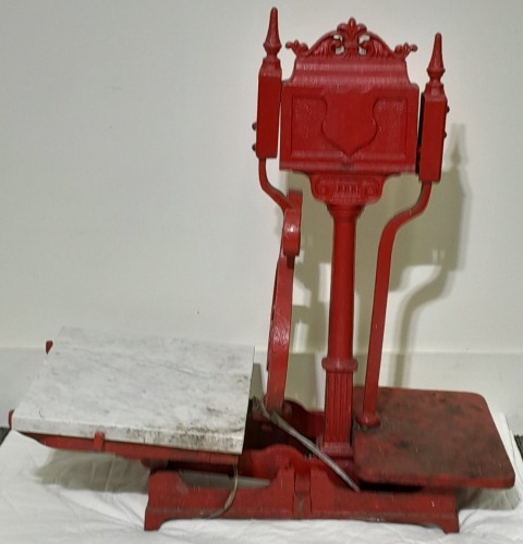 Scales - Cast iron set of scales