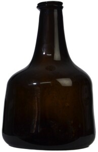 Early Glass - Transitional Mallet UK c1740