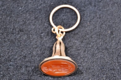 Jewellery - Intaglio of family crest mounted in gold fob - Tested 10kt gold. Weighs 26.48g