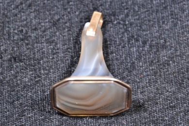 Jewellery - Georgian Agate Fob with gold trim - Tested 9kt gold.