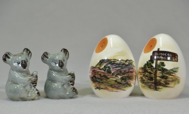 Australian Pottery - Darbyshire & Little Sydney - S&P