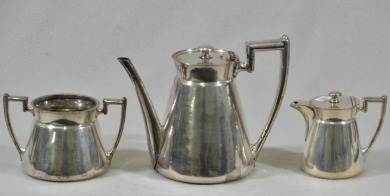 Silver plate Walker & Hall Art Deco Coffee set - Marked to base