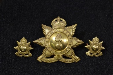 Militaria - Hat & Collar Badge - Australian Corps of Engineers 1900 - 12