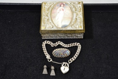 Jewellery - Group Lot Silver items in Steel Jewellery Box with porcelain cameo. Jewellery Includes Bracelet, Earrings and Brooch. All marked. Weighs 27g