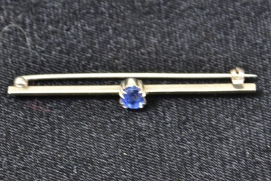 Jewellery - Tie Bar - White Gold with Natural Stone, Tested 7kt, Weighs 2.8