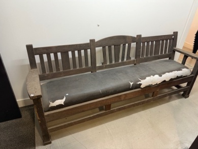 Furniture - Courtroom Silky oak bench seat. Padded seat is worn & cracked, L 238cm