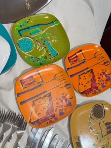 Retro - Melmac ware picnic set, 7 plates, 8 Forks, 8 knives, 1 serving plate.