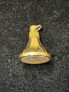 Jewellery - Intaglio of Georgian Monogram in gold fob - Tested 18kt gold. Weighs 12.21g