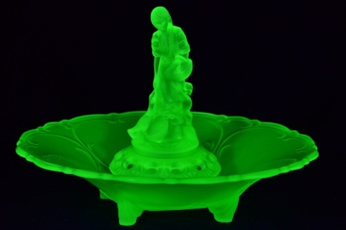 Uranium Glass - Float Bowl Belvedere set