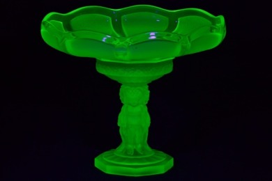 Uranium Glass - Art Deco Centrepiece