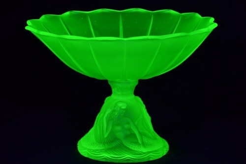 Uranium Glass - Art Deco Centrepiece
