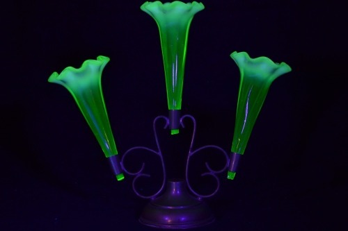 Uranium Glass - Epergene