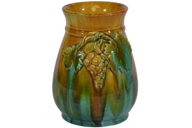 Australian Pottery - Vase with grapes U/M.