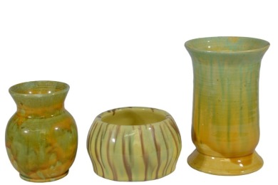 Australian Pottery - Group lot X 3