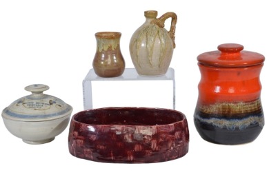Australian Pottery - Group lot X 5