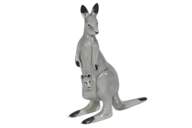 Australian Pottery - Darbyshire Kangaroo