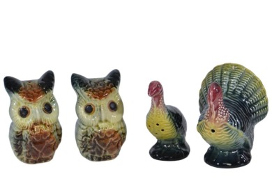 Australian Pottery - Darbyshire S&P X 2