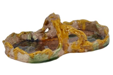 Australian Pottery - Harvey School Figure 8 Sandwich tray