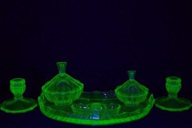 Uranium Glass - Dressing Table set of 6 pieces