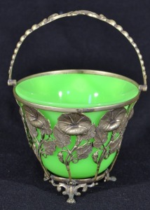 Uranium Glass - Art Nouveau - Bon Bon pot
