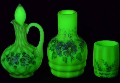 Uranium Glass- Fenton - tumble up 2pc. Night set