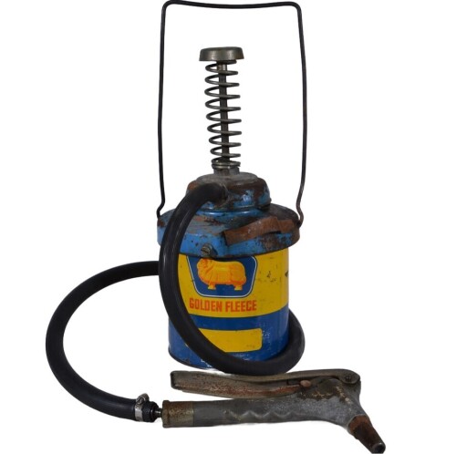 Garagenalia - Tin with Grease Pump - Golden Fleece