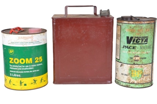 Garagenalia - Fuel Tins x 3 - Bp and Generic