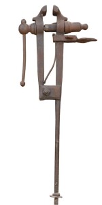 Blacksmith - Cast iron leg vice