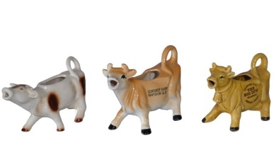 Kitchenalia - Cow Shaped milk jugs x3