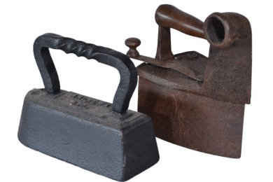 Kitchenalia - Large Irons x2