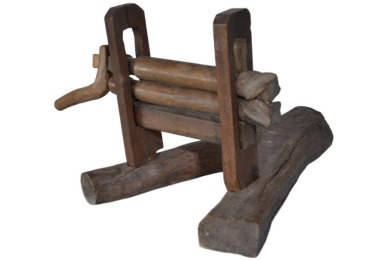 Kitchenalia - Depression era Mangle (Arts & Crafts)