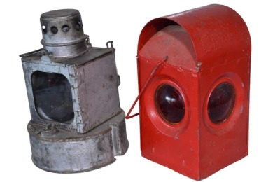 Lamps x2 - Railway lamps