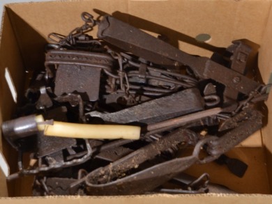 Traps - Box Lot of mixed rabbit traps