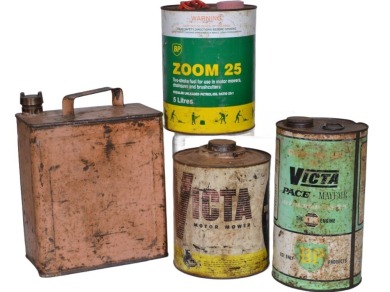 Garagenalia x 4 - Fuel tins - Victa, Shale, BP