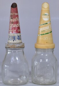 Garagenalia - x2- One Pint - Castrol bottle - with plastic top & Unbranded bottle withtin top
