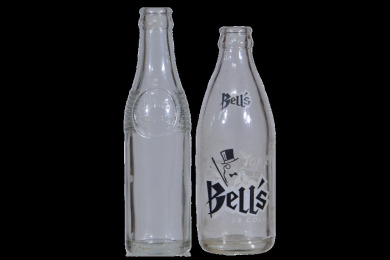 2 x Crown seals - Bell & Humes cordials