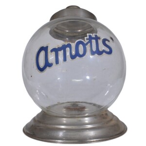 Collectibles - Arnott Biscuit Barrel